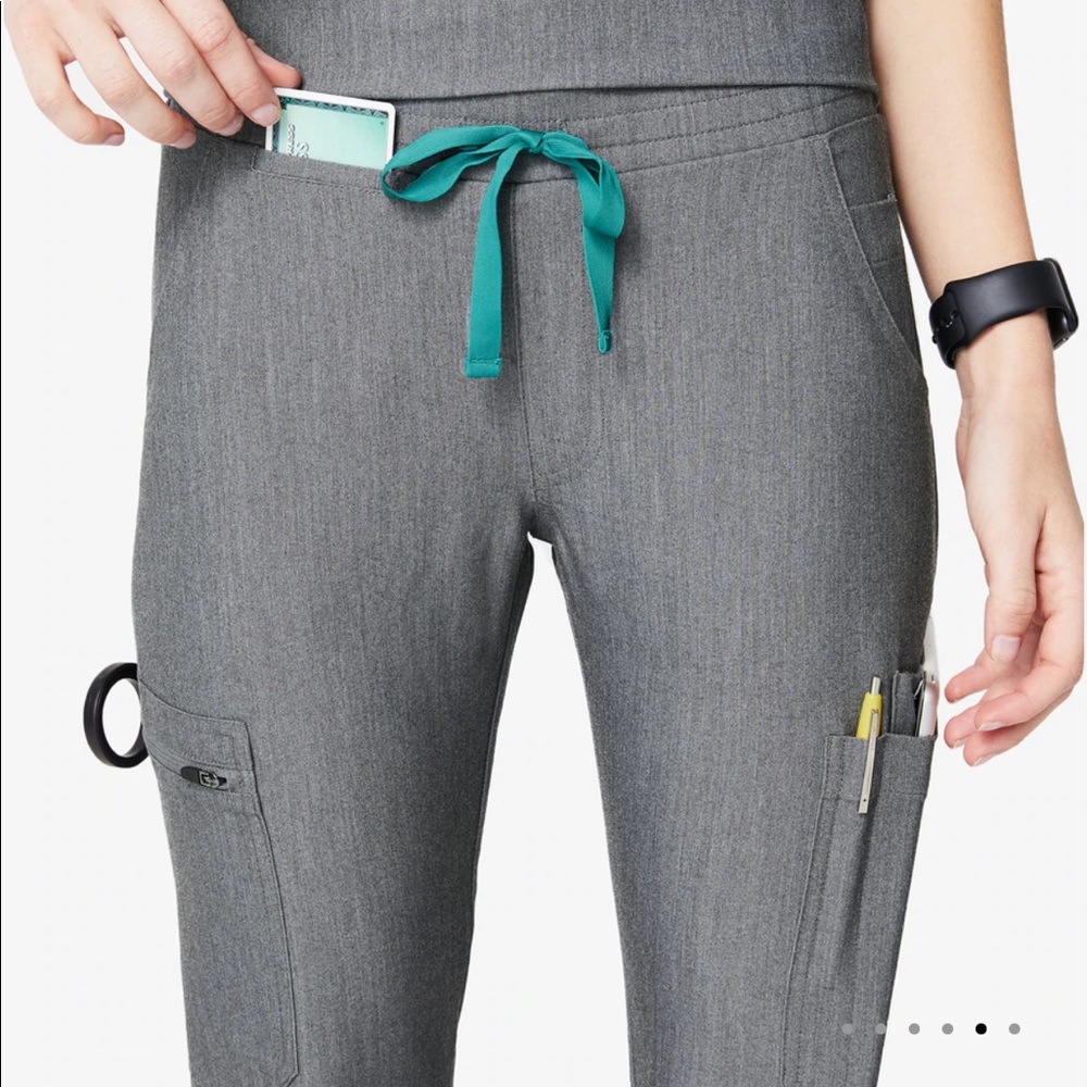 Figs Yola Skinny Scrub Pants Size L Graphite